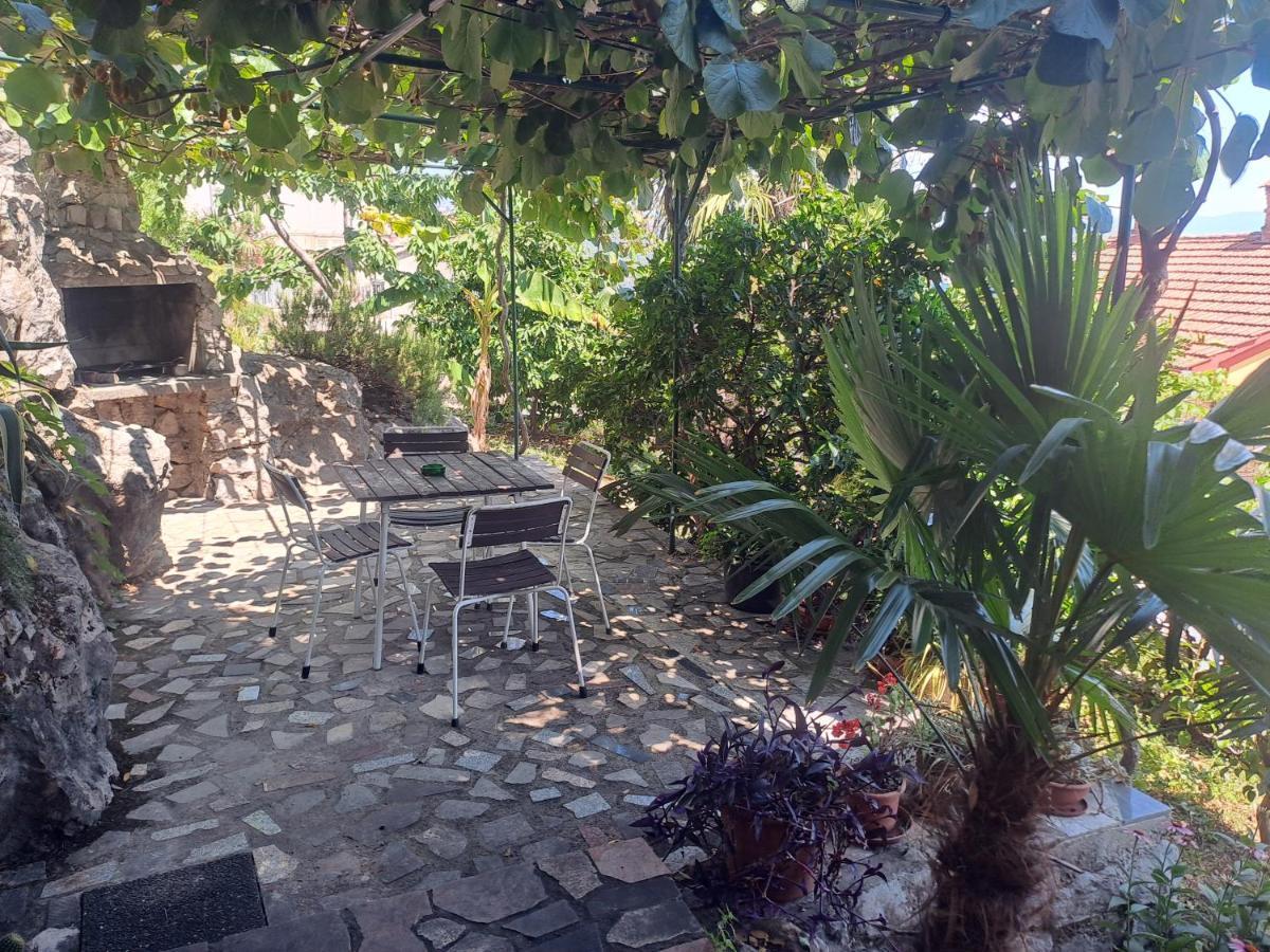 Apartment Camelia Opatija Exterior photo